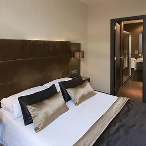 ** Hotel Constanza España